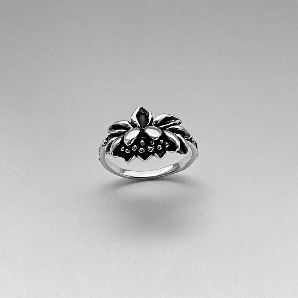 Sterling Silver Blooming Lotus Ring, Flower Rings, Silver Ring, Spirit Jewelry - Picture 5 of 10